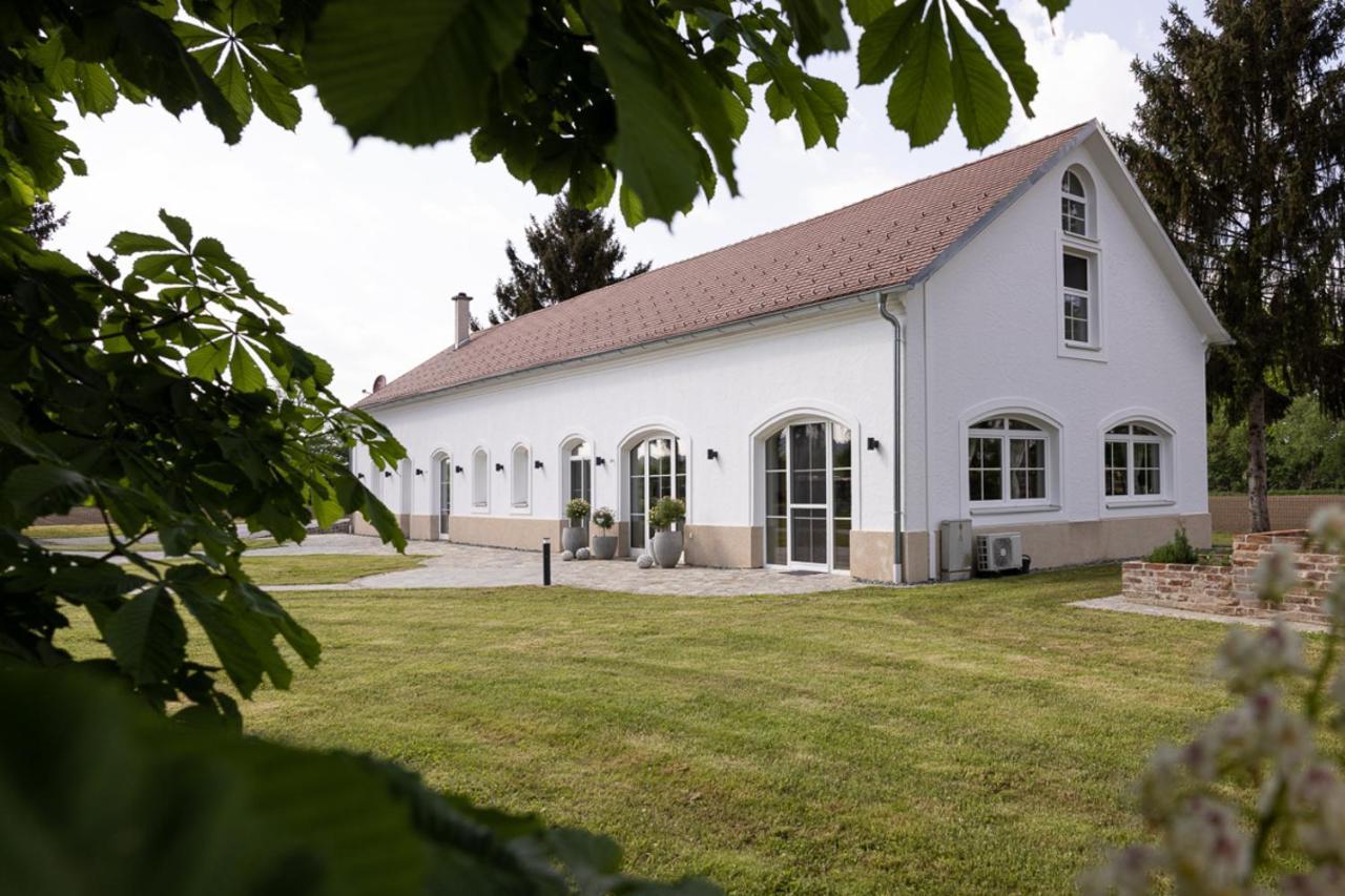 Landhofmuehle Eltendorf Exterior foto